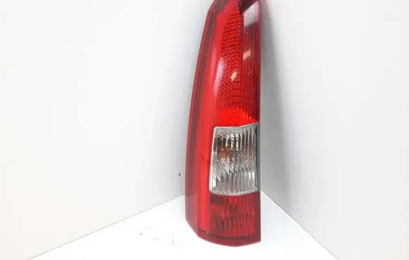 Volvo V70 Rear/tail lights 9154493