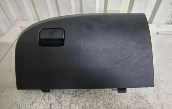 Mitsubishi Outlander Glove box 8006A022