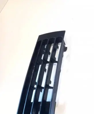 Audi A4 S4 B5 8D Front bumper lower grill 8D0807346AA 02028900003