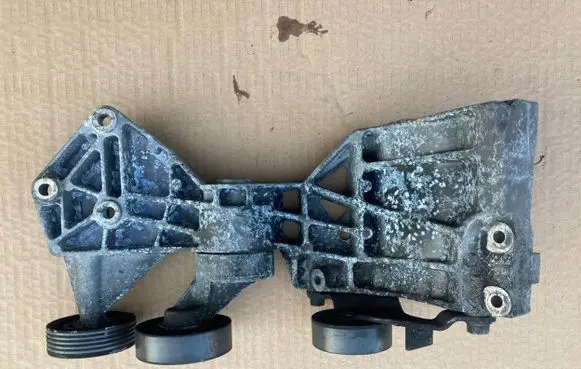 Mercedes-Benz A W169 Air conditioning tensioner A6402002370