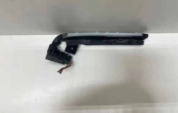 Audi Q8 Panel trim 4M8947199B 4M8947199 013550