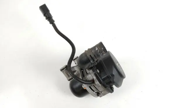 Porsche Panamera (970) Secondary air pump 97060510400 9140XC 020001135