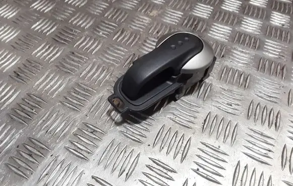 Nissan Note (E11) Front door interior handle 5010800006
