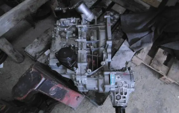Hyundai Santa Fe Automatic gearbox V20RLD 2563