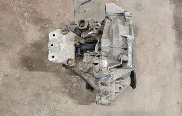 Volkswagen Caddy Manual 5 speed gearbox GXZ