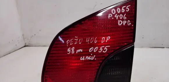 Peugeot 406 Tailgate rear/tail lights 27D802