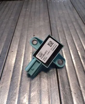 Audi A4 S4 B8 8K Airbag deployment crash/impact sensor 8K0955557C