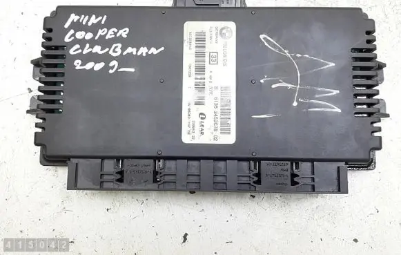 Mini One - Cooper Clubman R55 Engine control unit/module 5322888n3
