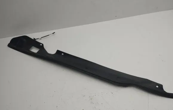Tesla Model S Trunk rubber seal (body) 600757600
