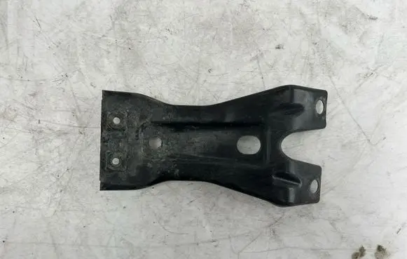Volkswagen Golf VI Other engine bay part 5K0805567A