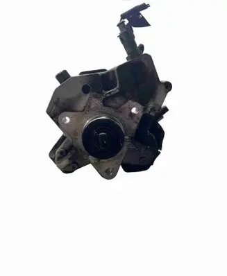 Volvo XC90 Fuel injection high pressure pump 30756125