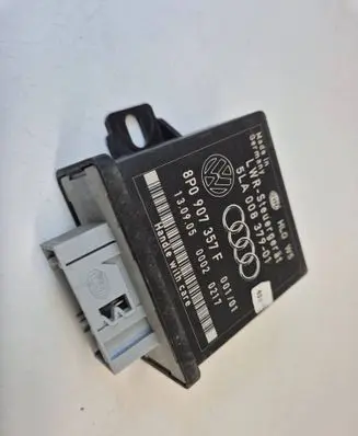Audi A3 S3 A3 Sportback 8P Light module LCM 5LA00837901 8P0907357F