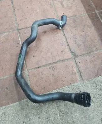 BMW 5 F10 F11 Engine coolant pipe/hose 15476810 9224372