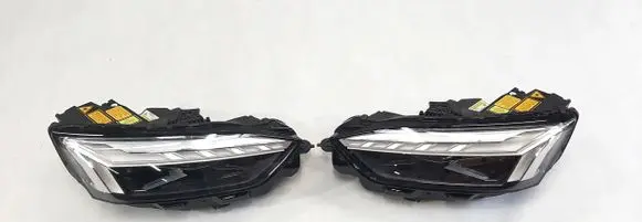 Audi A5 8T 8F Headlight/headlamp 8w6941086 8W6941086
