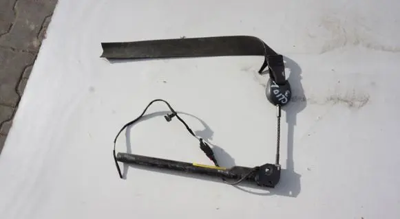 Renault Clio III Front seatbelt buckle PASYBEZPIECZESTWA