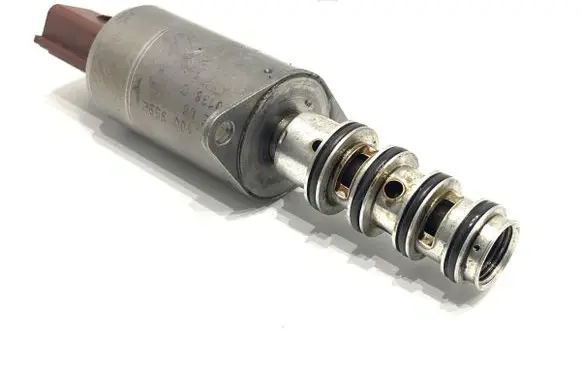 Volkswagen Touareg I Camshaft position sensor 22100206