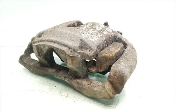BMW 7 F01 F02 F03 F04 Front brake caliper