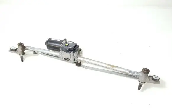 Ford Mustang VI Front wiper linkage and motor FR3B-17500-AC