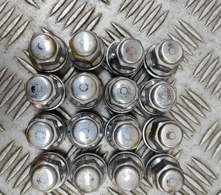 Toyota Yaris XP210 Nuts/bolts 9094201033