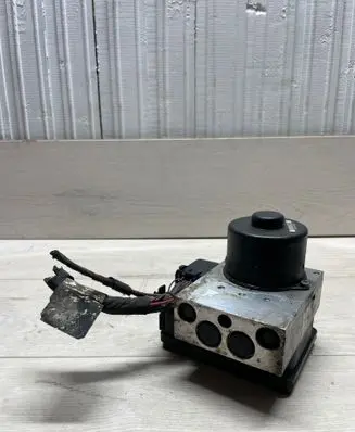 Mercedes-Benz ML W164 ABS Pump 