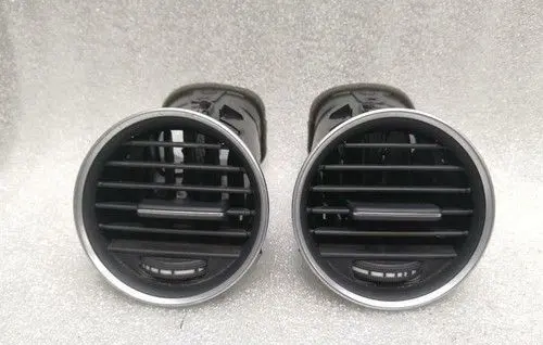 Mercedes-Benz C W204 Dash center air vent grill A2048306254
