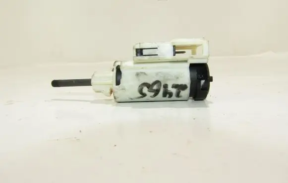 Clutch pedal sensor