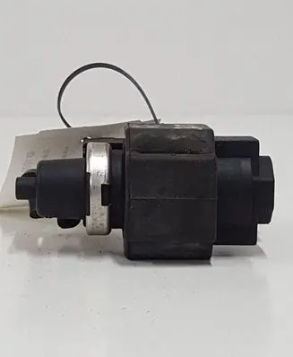 Audi A6 S6 C6 4F Turbo solenoid valve 059906629A 4252442 059906628
