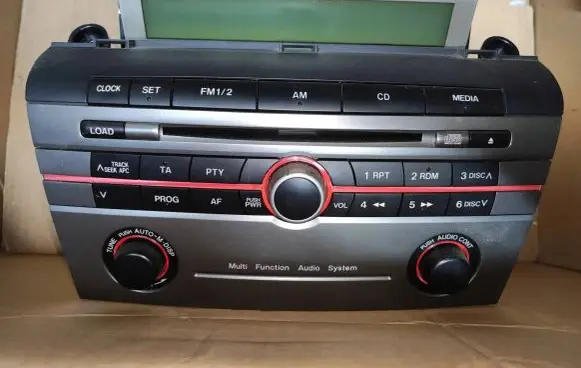 Mazda 3 I Radio/CD/DVD/GPS head unit 14794018