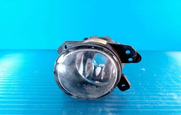 Mercedes-Benz A W169 Front fog light A2518200856 1305200029