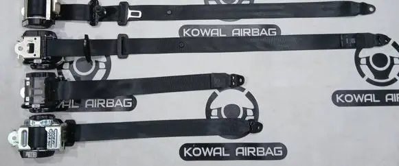 Dacia Sandero III Set of seat belts 868858301R 868840292R