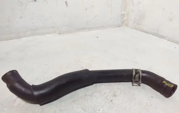 Toyota Yaris Engine coolant pipe/hose