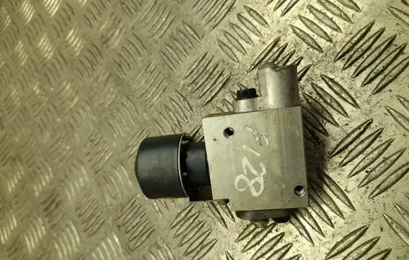 Nissan Ariya Air conditioning (A/C) air dryer 4475200170