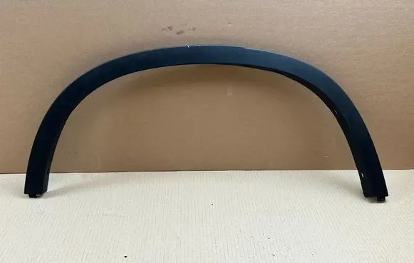 BMW X1 E84 Rear arch trim 2990172