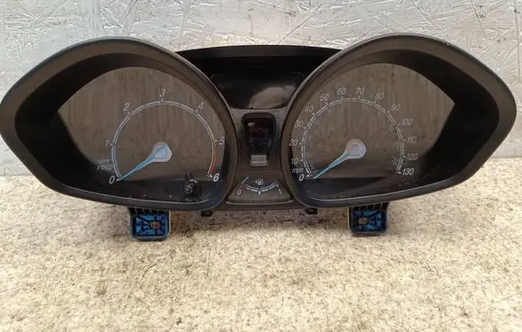 Speedometer (instrument cluster)
