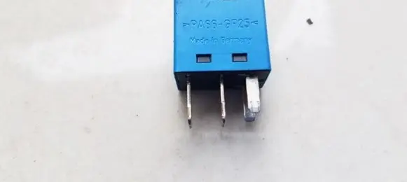 Ford Mondeo MK II Other relay G1UHW 96FG17W572AA