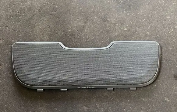 BMW 7 G11 G12 Parcel shelf speaker trim grill 7445014