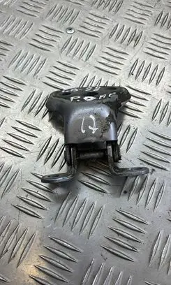 Subaru Forester SJ Front door upper hinge