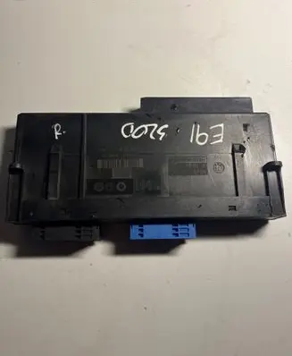BMW 3 E90 E91 Comfort/convenience module 9119496 10681810 GE106B20