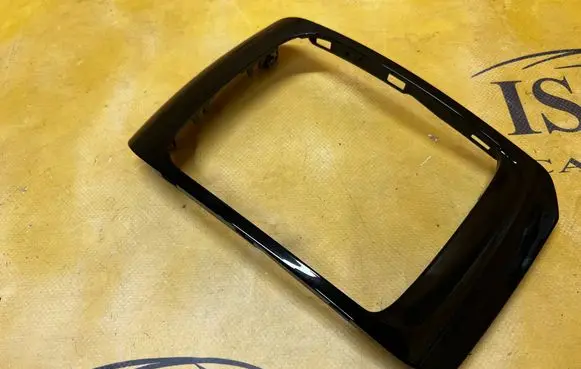 Citroen C4 II Picasso Gear shifter surround trim plastic 9801599677