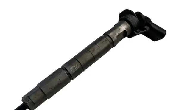 KIA Sorento Fuel injector 338002F000 0445116018 130918