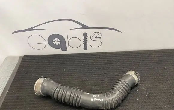 KIA Sorento IV Intercooler hose/pipe 28260-2M300