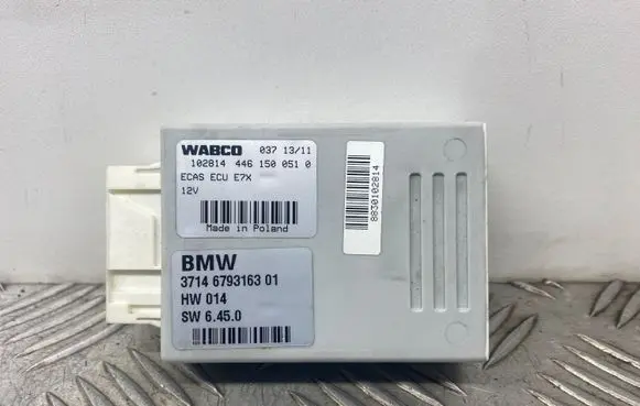 BMW X5 E70 Air suspension control unit module (rear) 6793163 37146793163