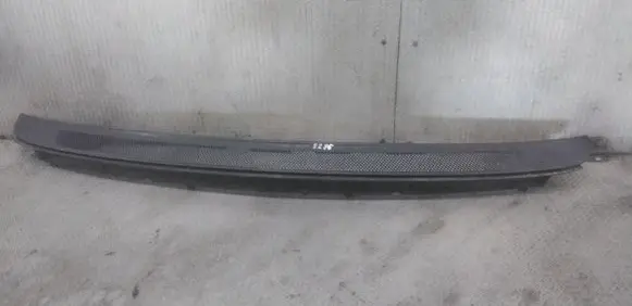 Mercedes-Benz Vaneo W414 Wiper trim A4148300018
