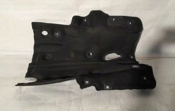Audi Q8 Panel drawer/shelf pad 4M0864843G