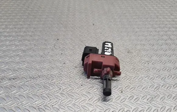Clutch pedal sensor