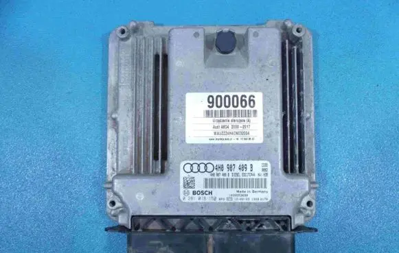 Audi A8 S8 D4 4H Engine control unit/module ECU 0281018150 IMPRK900066