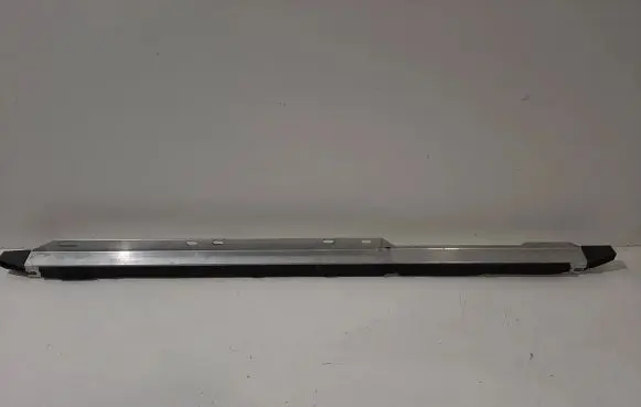 Volvo S90, V90 Radiator mount bracket 31420046