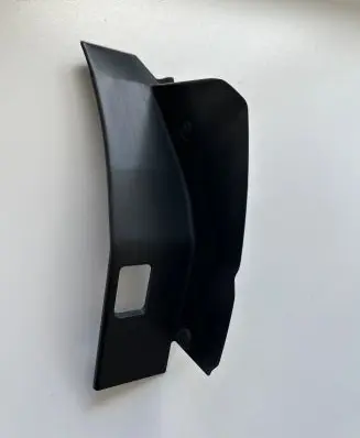 Rear/tail light trim molding