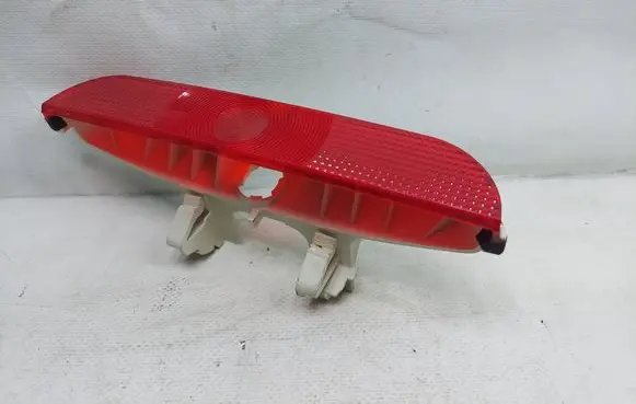 Mazda 3 I Third/center stoplight P3591