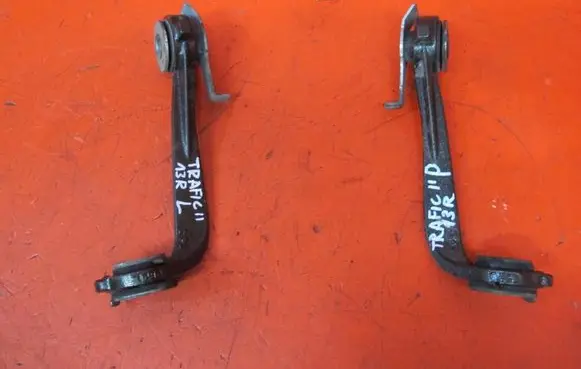 Renault Trafic II (X83) Other front suspension part TRAFIC-WSPORNIK-SA